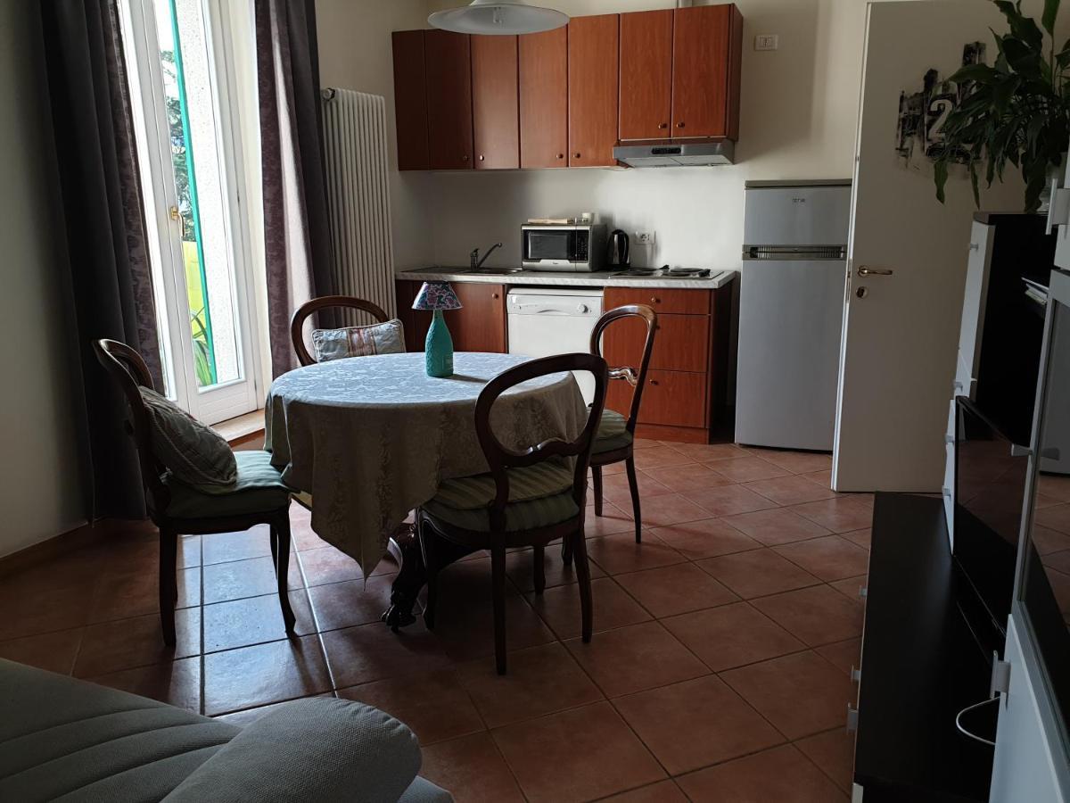 Caffe Del Viaggiatore Valsolda Екстериор снимка