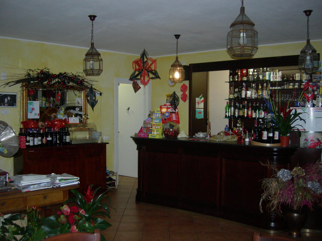 Caffe Del Viaggiatore Valsolda Екстериор снимка