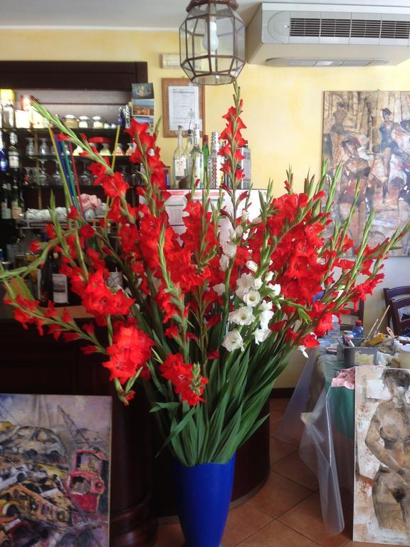 Caffe Del Viaggiatore Valsolda Екстериор снимка